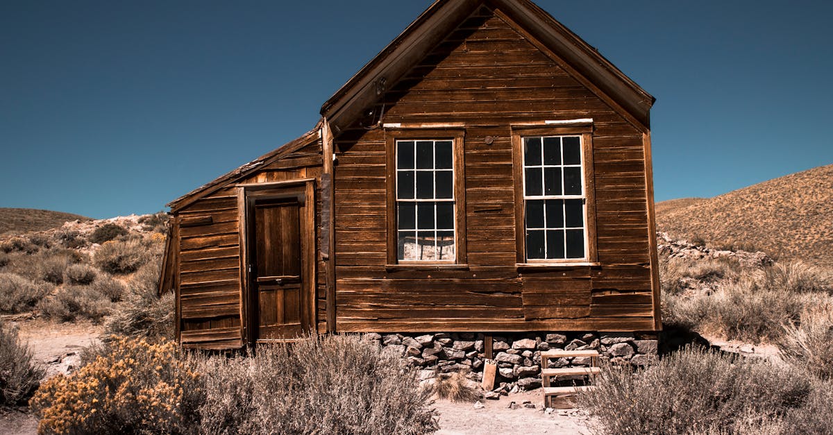 Installation Process of Asphalt Roofing in the UK